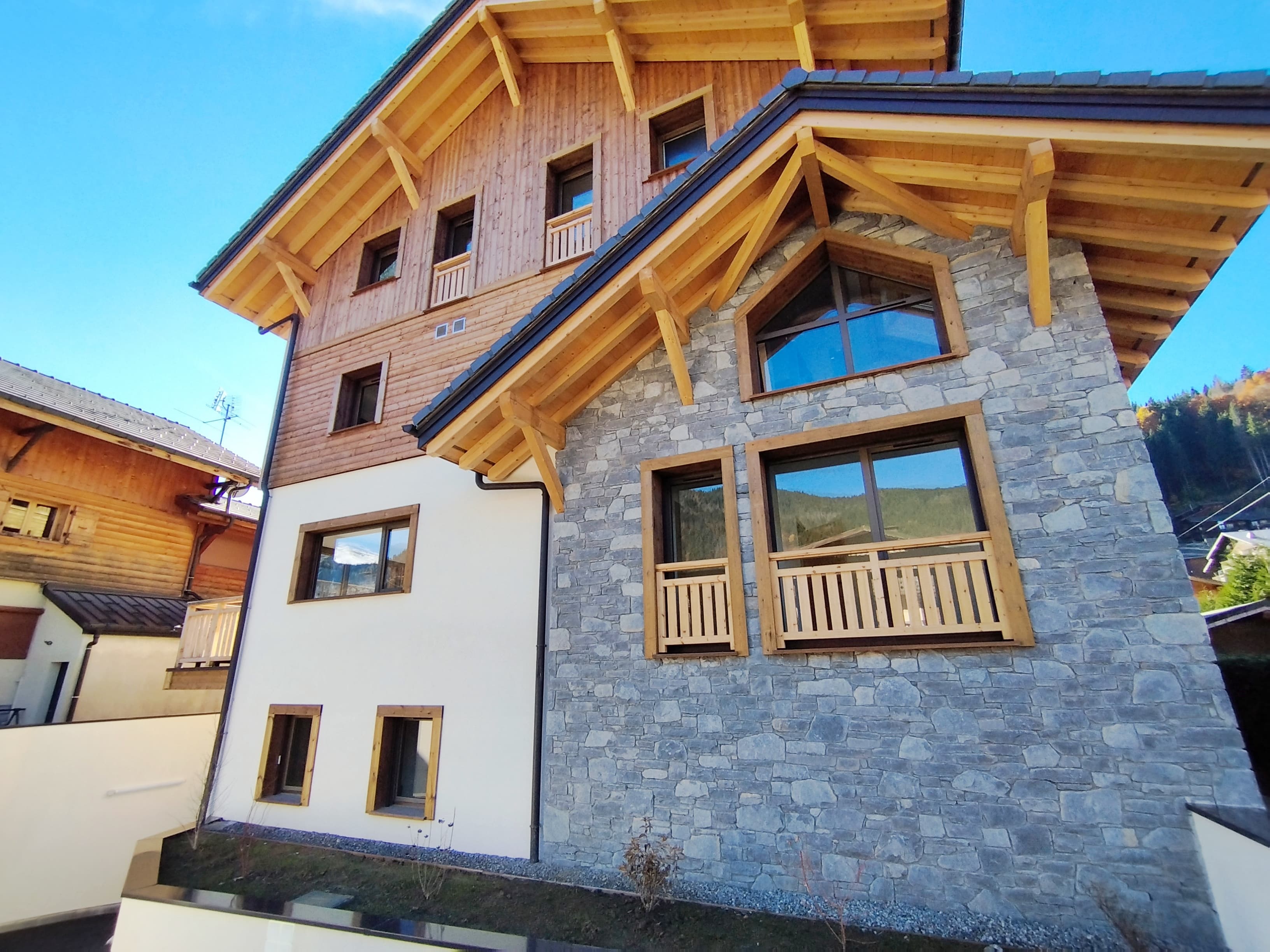 Les Dents Blanches, Morzine — view 3