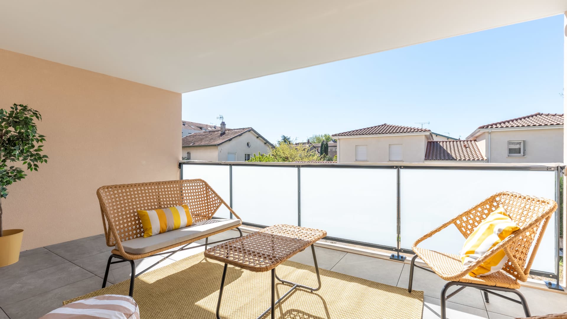 Quiétude, Craponne — view 6