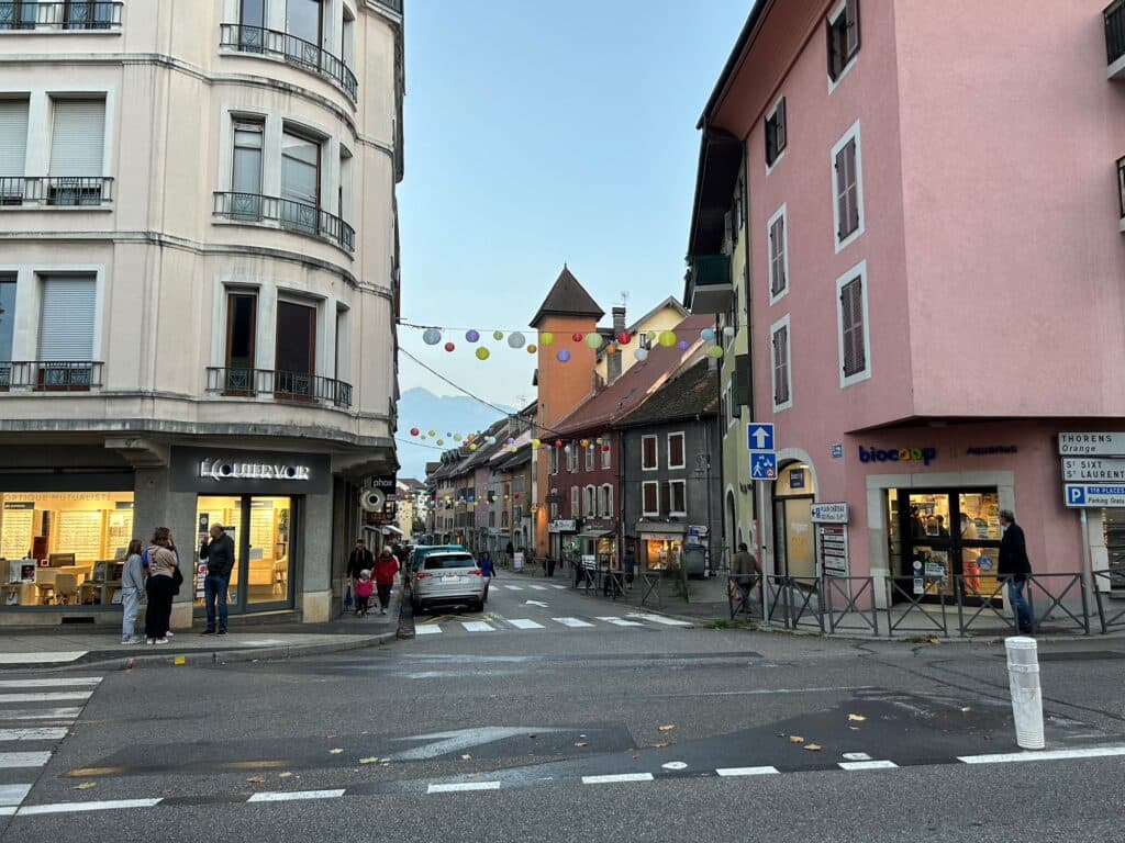 Contemplations, La Roche Sur Foron — view 10