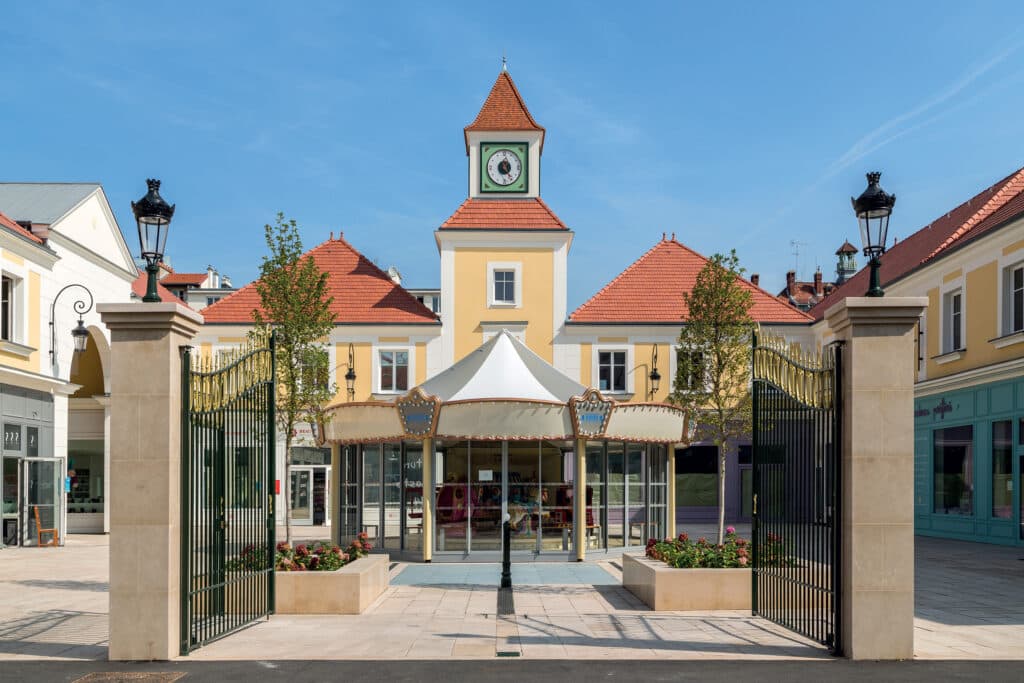Villa Collin, Puteaux — view 2